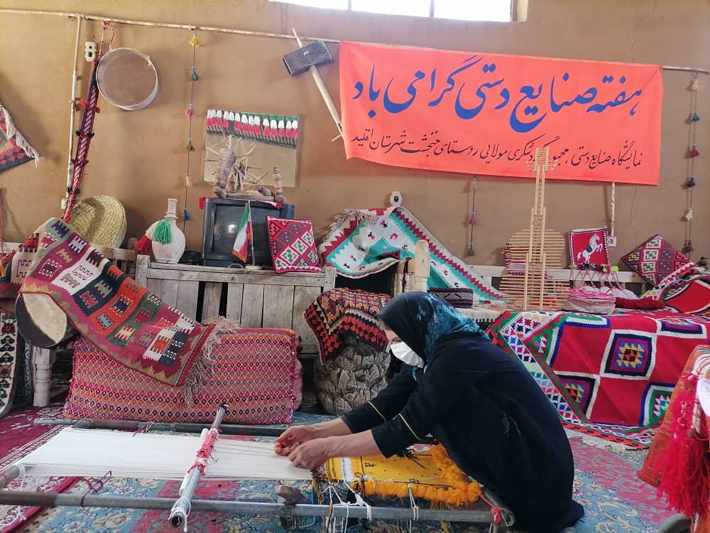 برپایی نمایشگاه صنایع‌دستی در اقلید